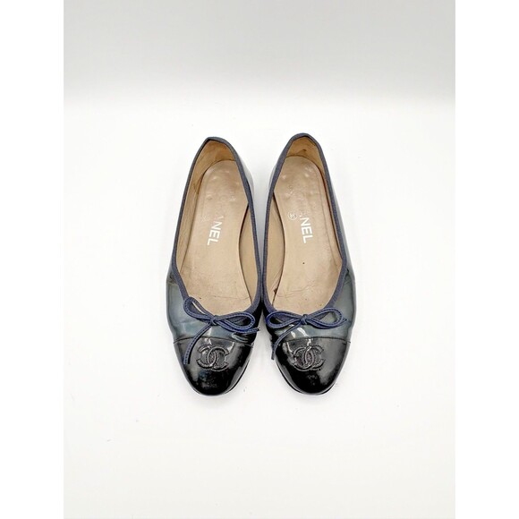 CHANEL Shoes - Chanel Blue & Black Patent Leather Ballet Flats Bow Accent Size EU 35.5